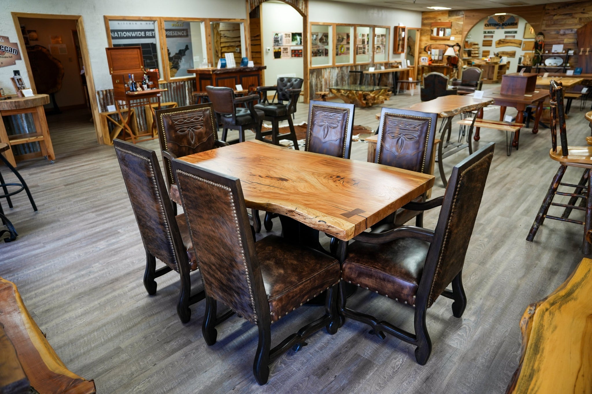 DINING ROOM TABLES