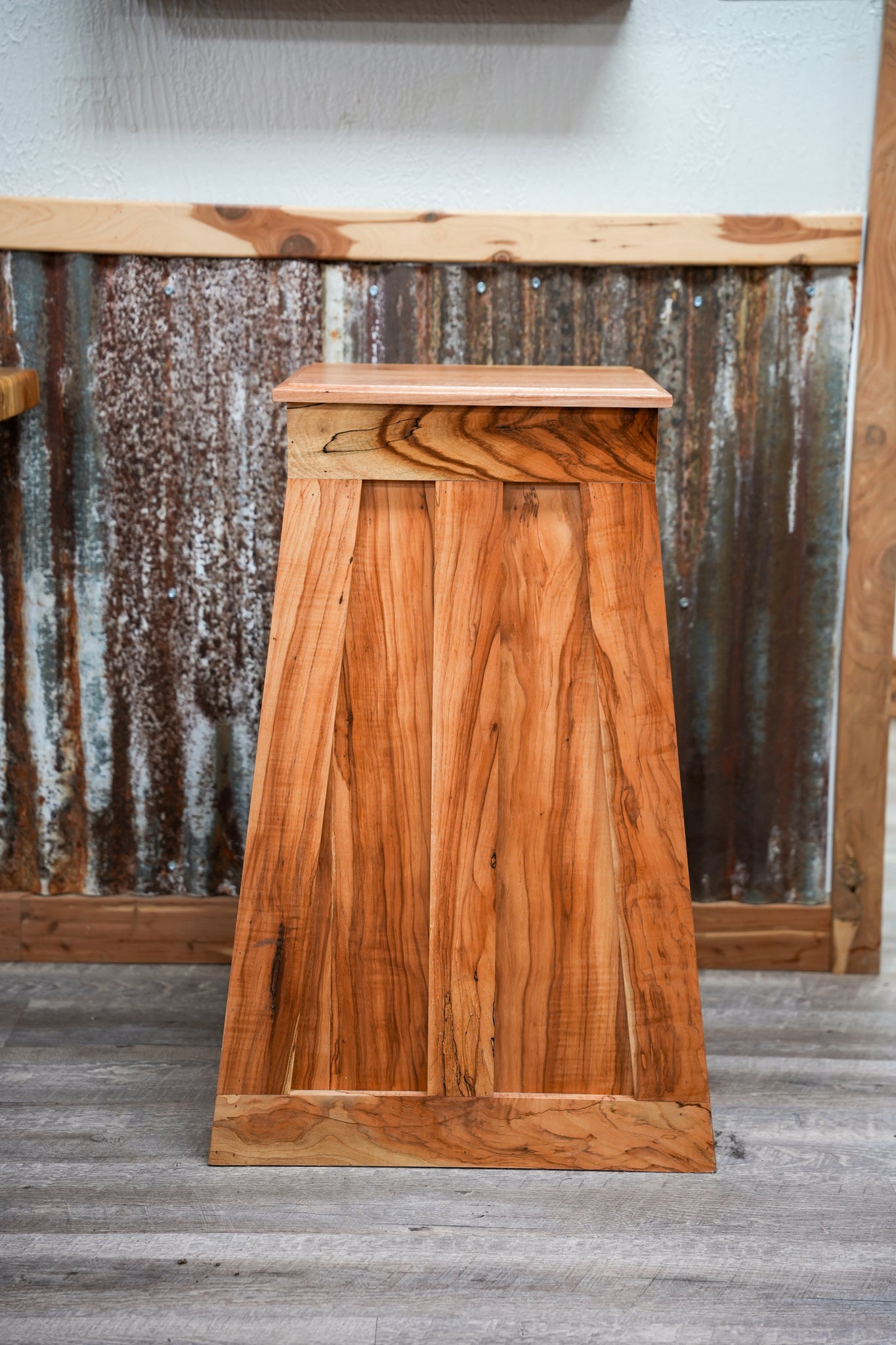 Pecan Taxidermy Base | Square