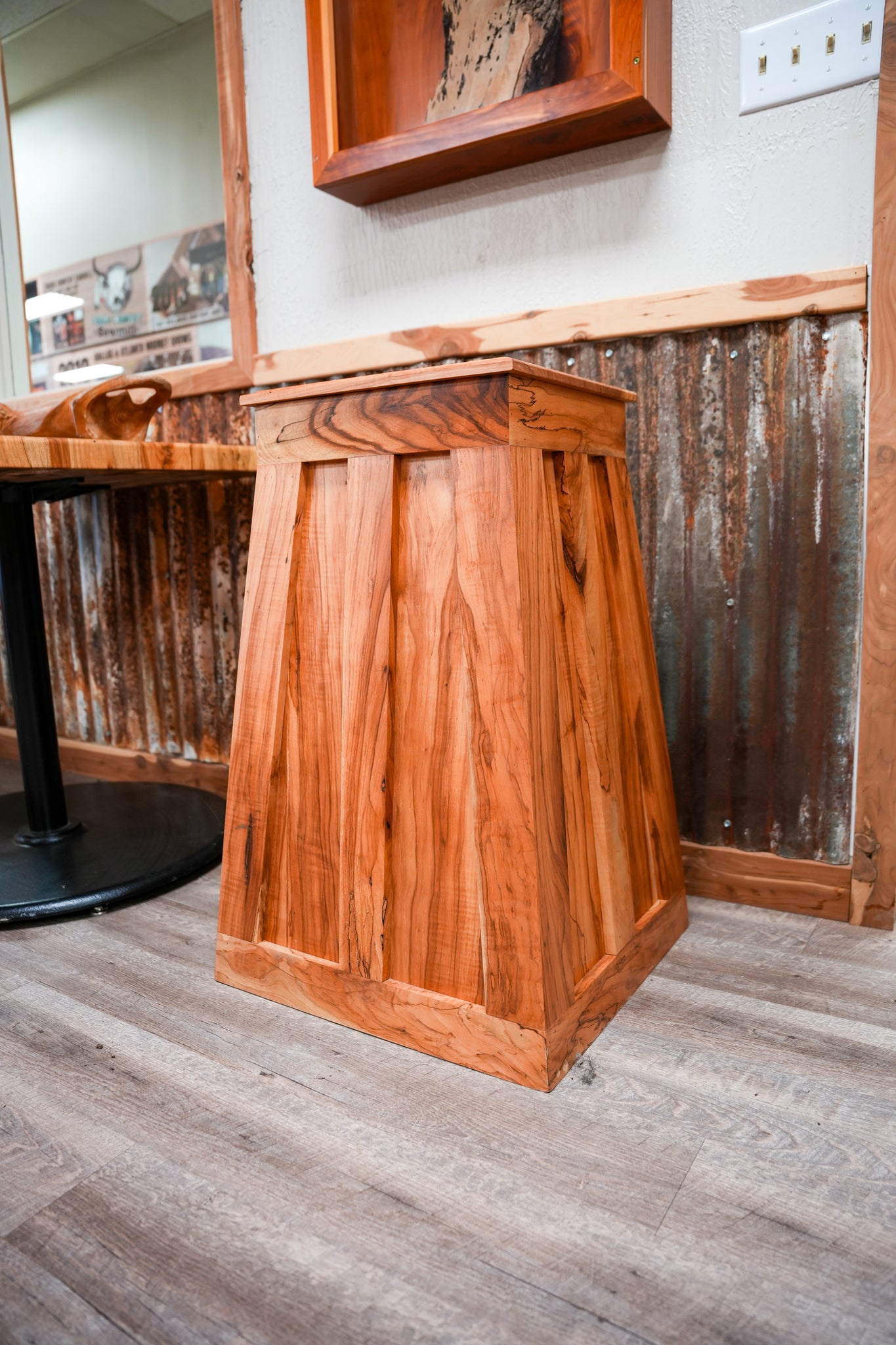 Pecan Taxidermy Base | Square