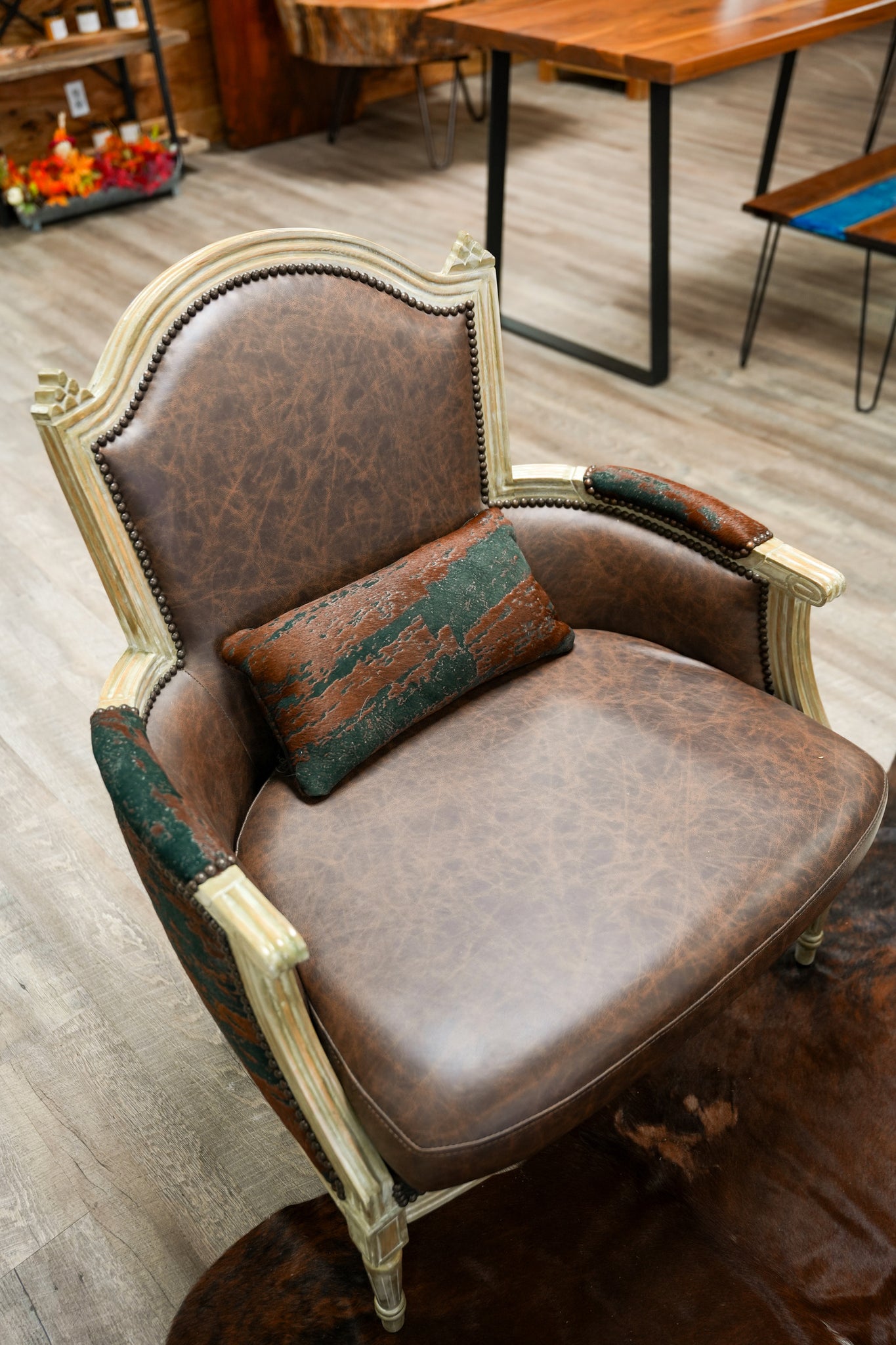 Occasional Club Chairs