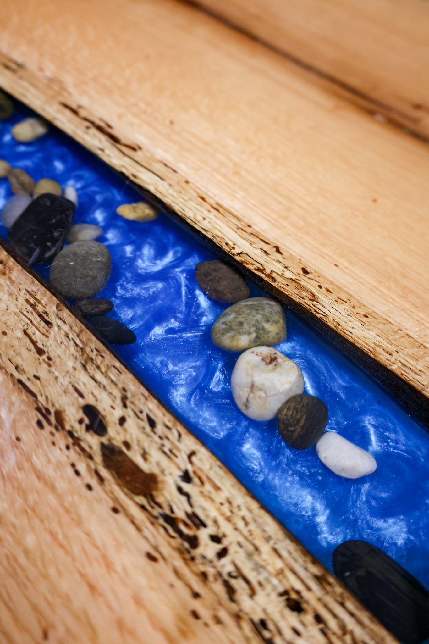 Oak River Table with Blue River and Earthtone Rocks - #65
