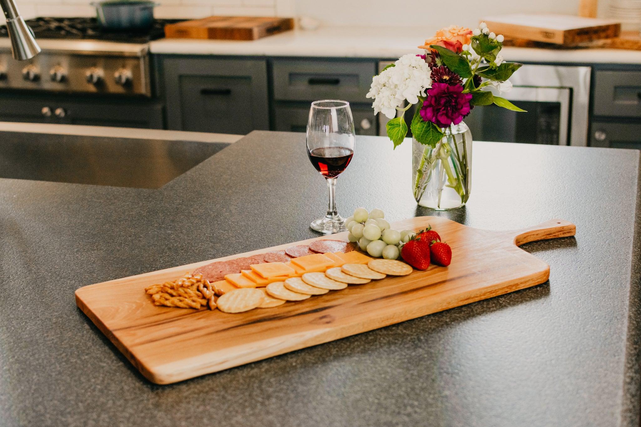 Oakleigh Bread Board X-Large - Tin Roof Kitchen & Home